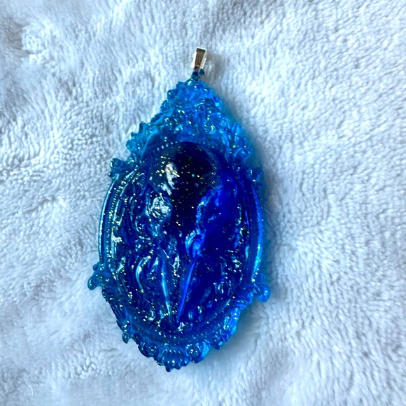 Jewelry - Handcrafted ornate bird skull necklace